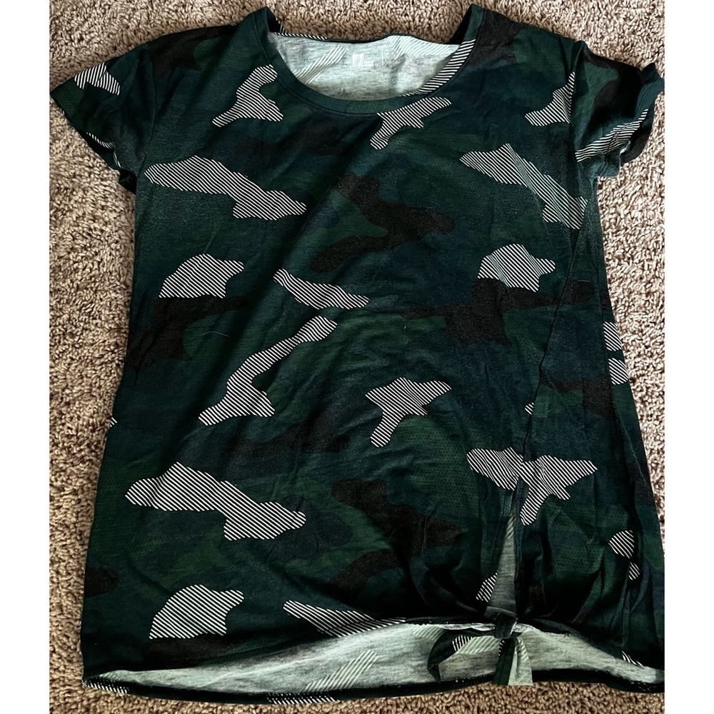 Camouflage t-shirt